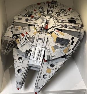 My LEGO Millennium Falcon Re-MOC
